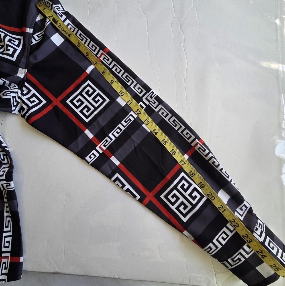 Men's Black and Red Geometric Pattern Shirt - Picture 6 of 9